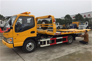 黄州哪里有拖车服务